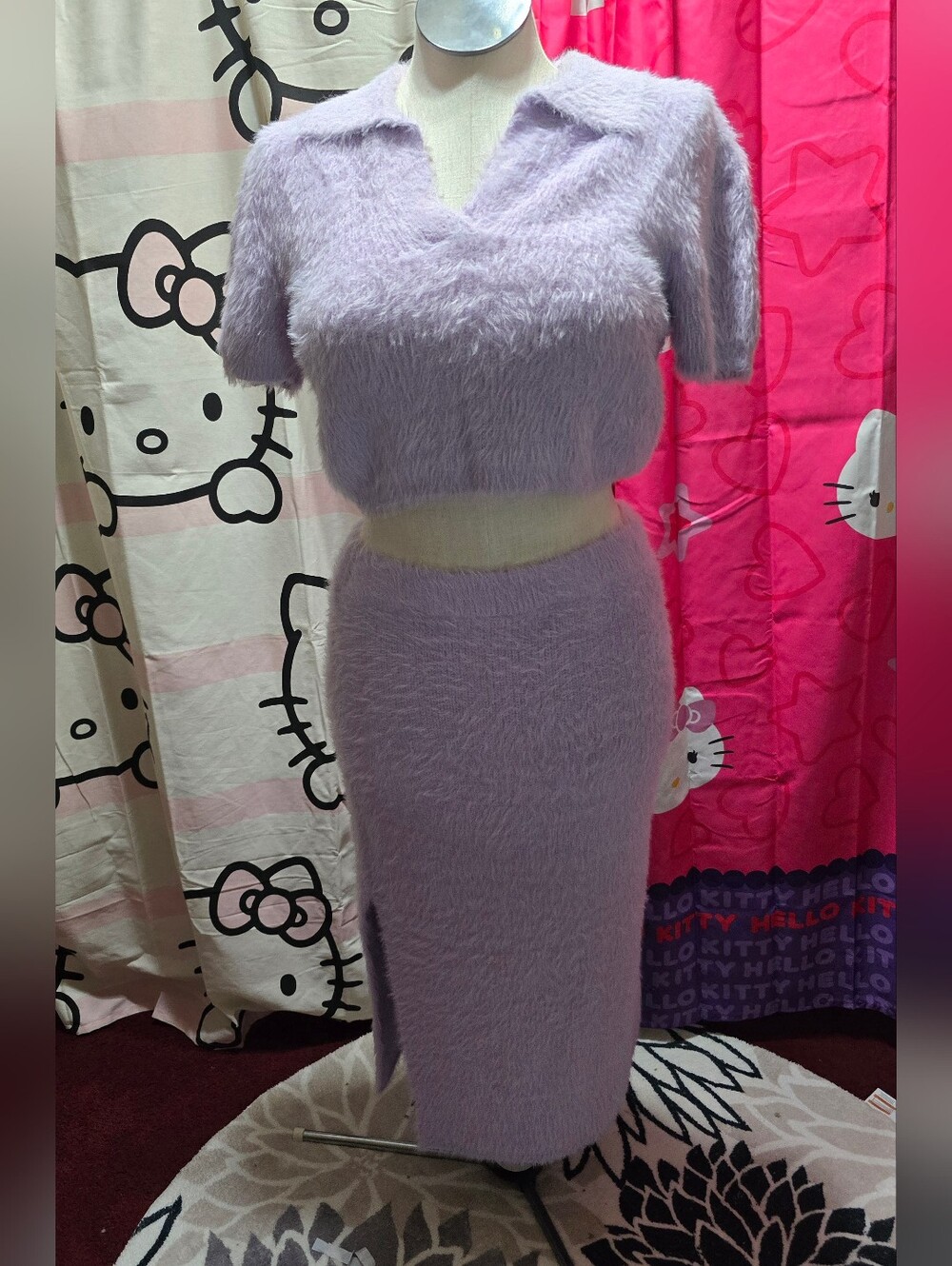 House of Harlow 1960 Fuzzy V Neck Crop Top and Midi Skirt Set Sz Lg Lilac Purple